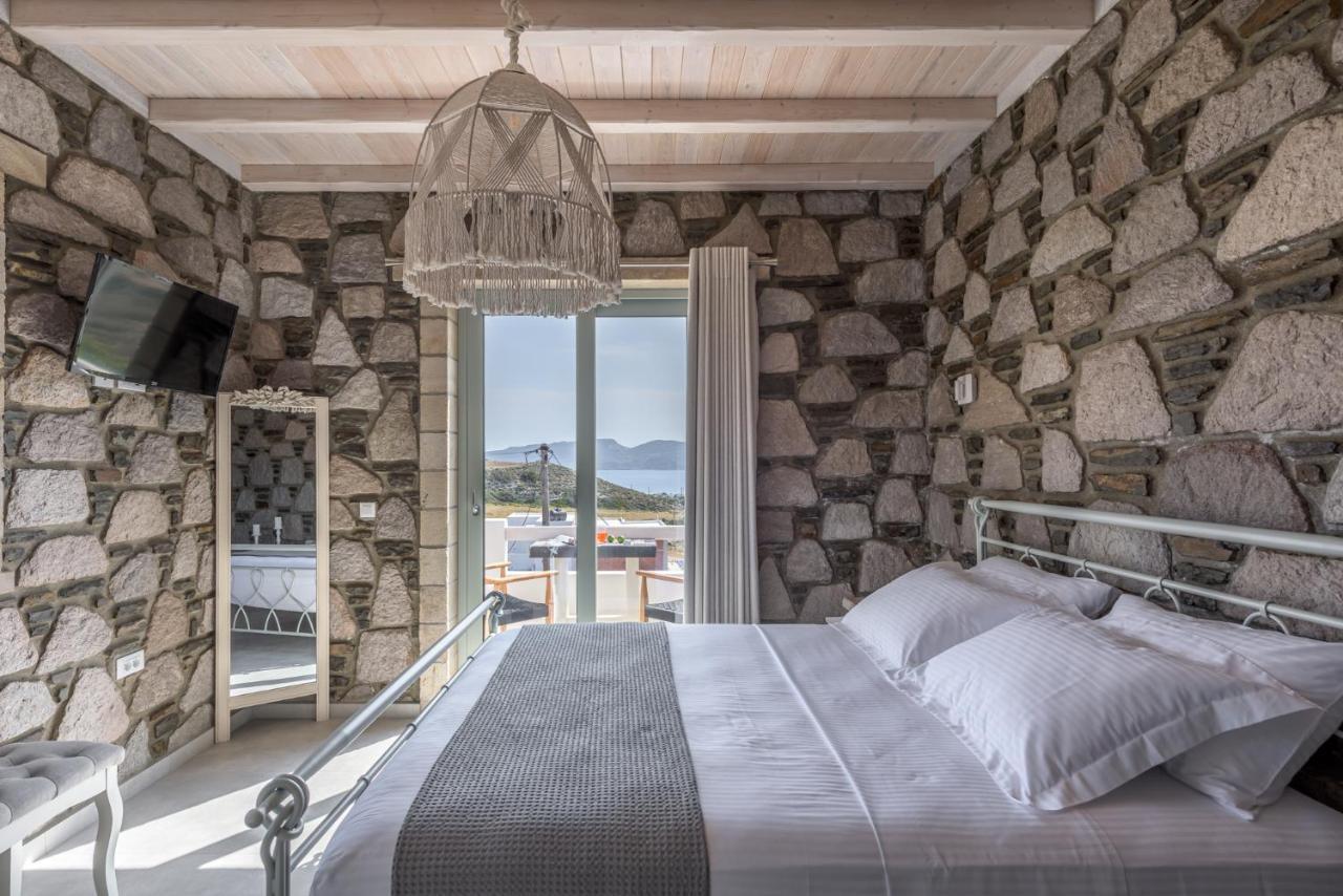 Hilltop Suites Milos Mytakas ภายนอก รูปภาพ