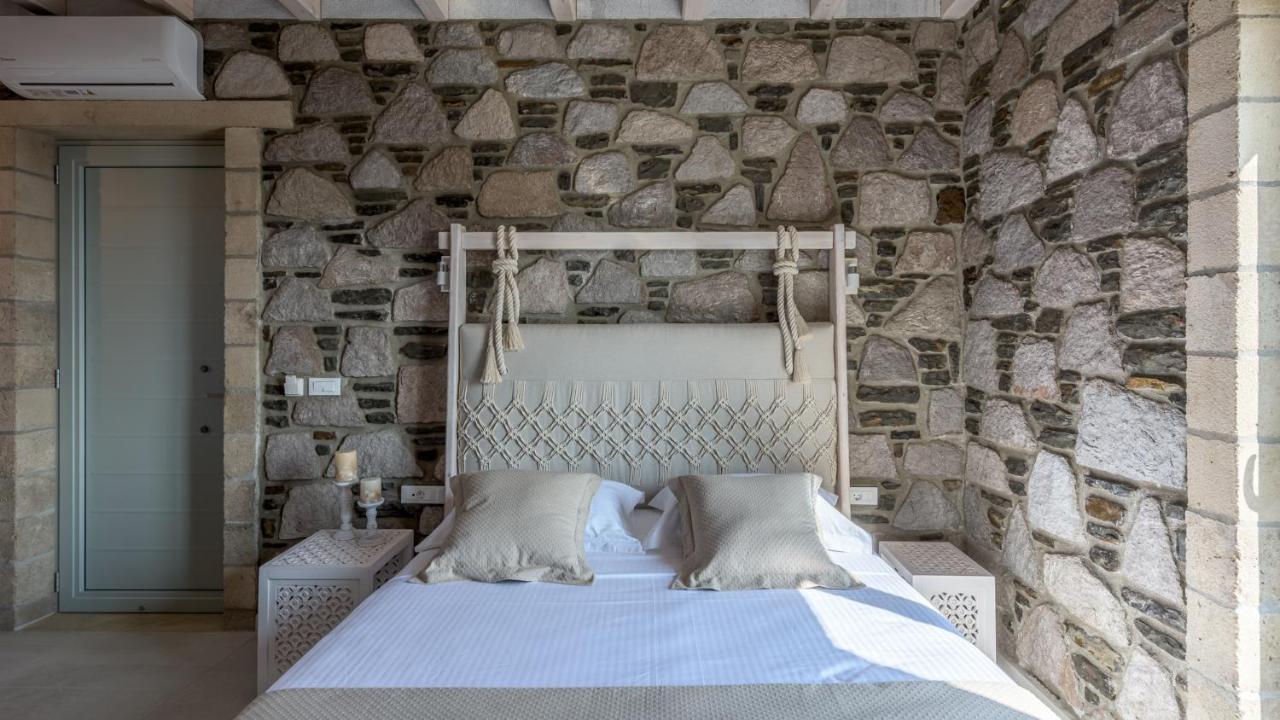 Hilltop Suites Milos Mytakas ภายนอก รูปภาพ