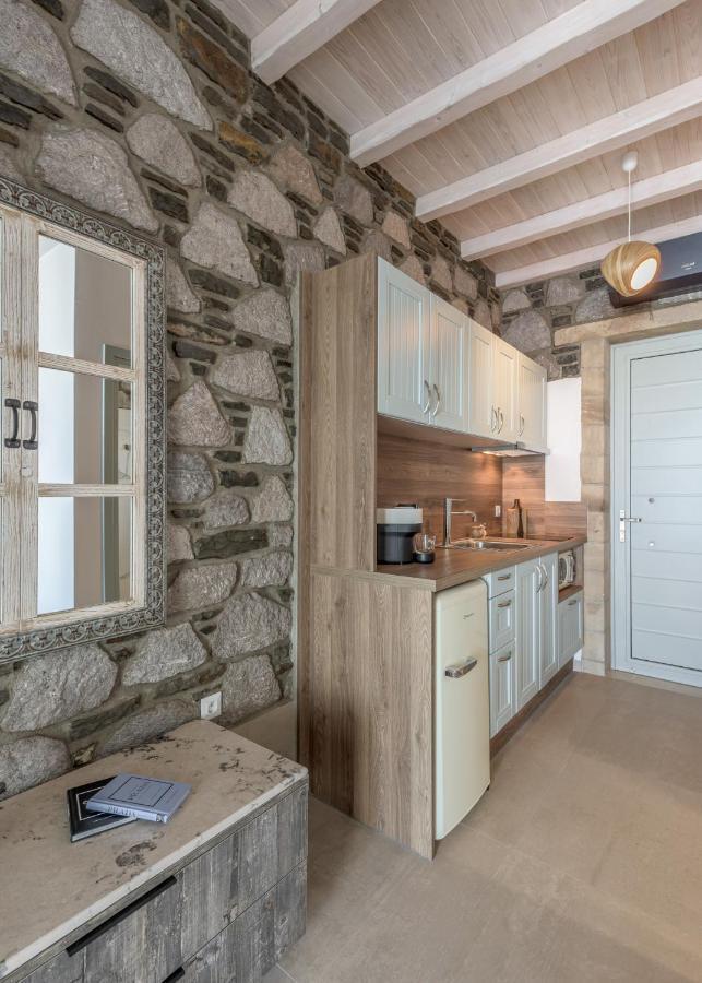 Hilltop Suites Milos Mytakas ภายนอก รูปภาพ